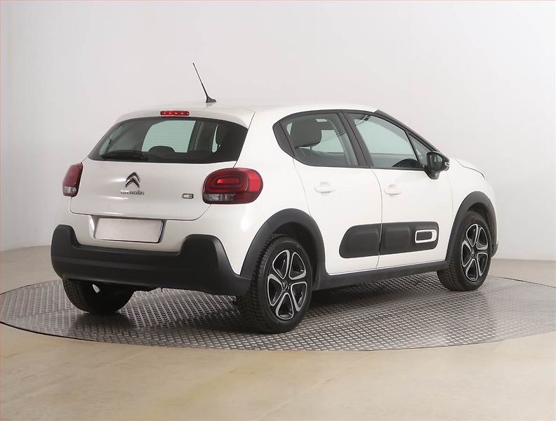 Citroën C3 (2021) 1.2 PureTech, Serv.kniha - fotka 5 z 17