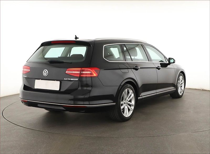Volkswagen Passat (2015) Highline 2.0 TDI, Tempomat - fotka 5 z 20