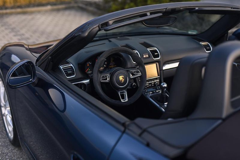 Porsche Boxster (2012) 2.7 /195kW - fotka 2 z 23