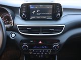 Hyundai Tucson (2020) 1.6 T-GDI, Automat, Serv.kniha - náhled 12