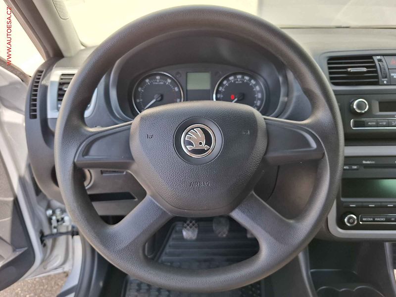 Škoda Fabia (2013) 1.2 TSi, Style, +kola - fotka 11 z 20