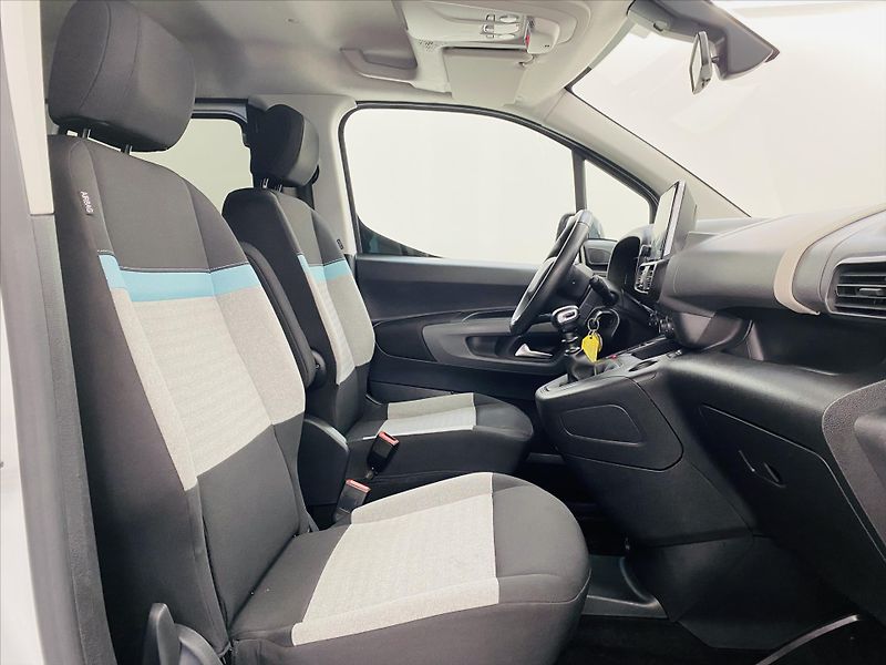 Citroën Berlingo 1,5 HDI 75 kW 1. maj. ČR - fotka 8 z 26