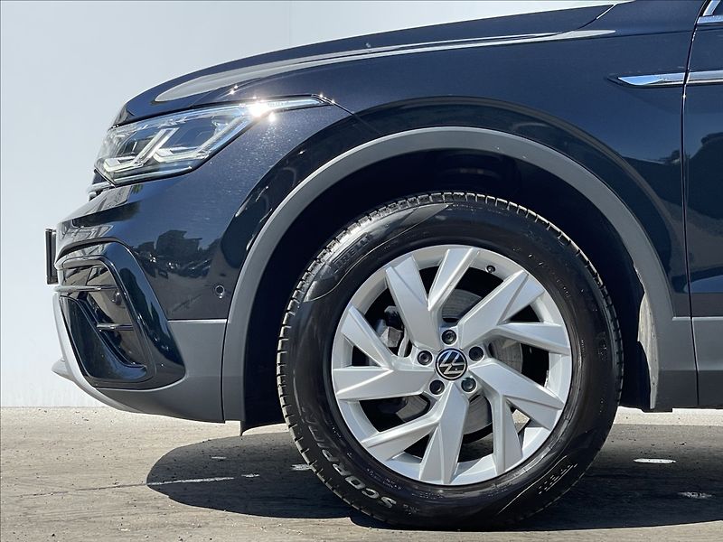 Volkswagen Tiguan Allspace 1,5 TSI DSG Elegance MatrixLED - fotka 19 z 23