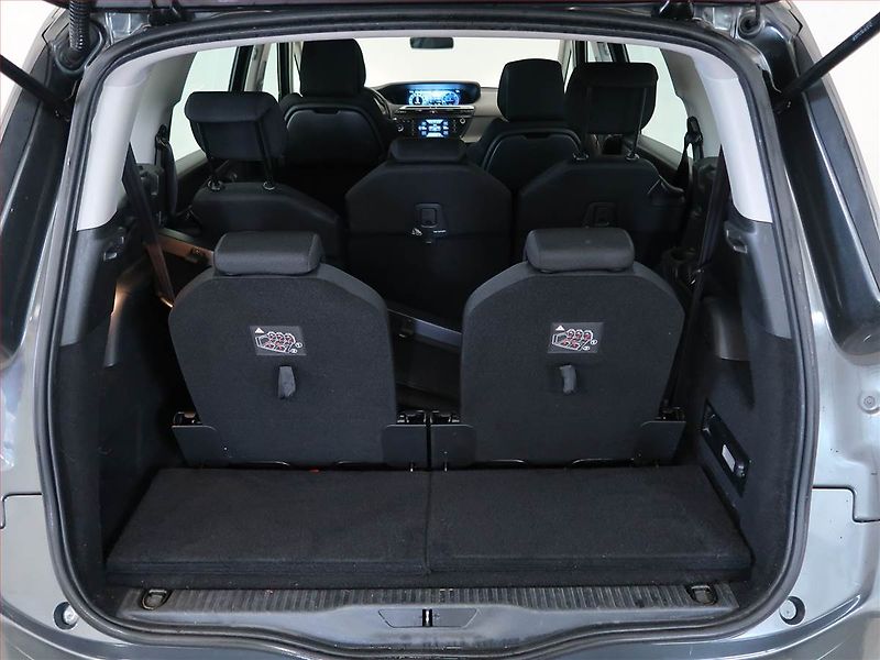Citroën C4 Picasso (2016) 1.6 BlueHDi, 7 míst - fotka 13 z 15