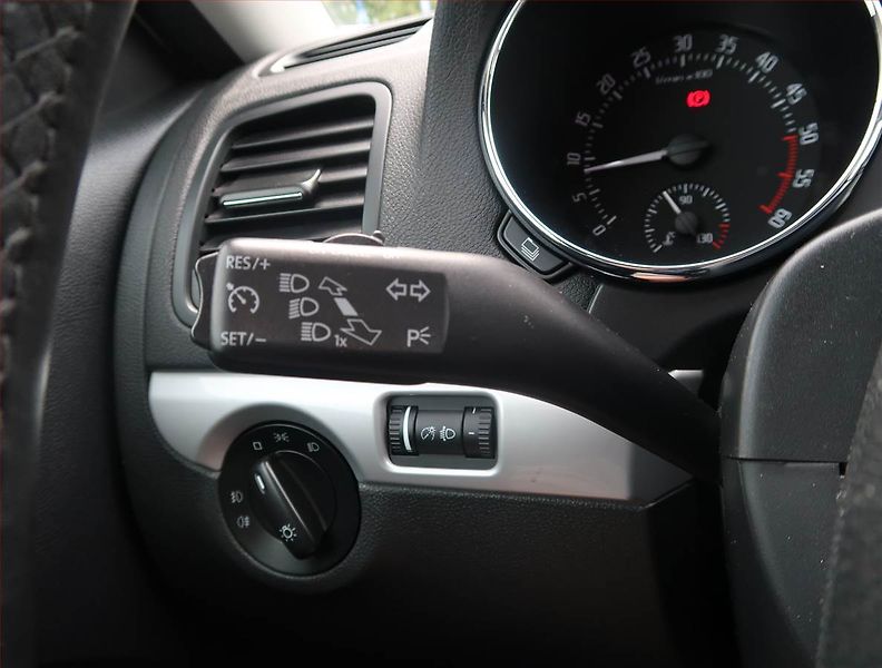Škoda Yeti (2011) 2.0 TDI, Serv.kniha, Tempomat - fotka 17 z 18