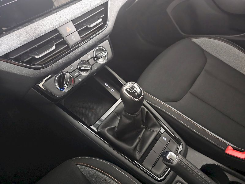 Škoda Kamiq (2025) 1.0TSI 85kW Selection - fotka 20 z 28
