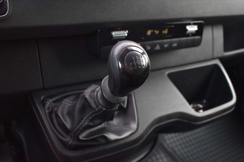 Mercedes-Benz Sprinter 311 CDI 84kW L2H2 *DPH* - fotka 17 z 24