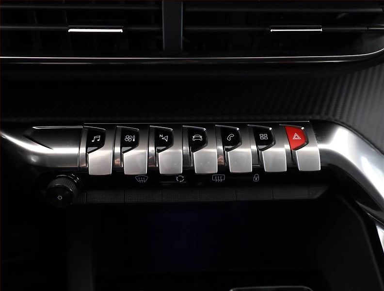Peugeot 5008 (2021) Allure PureTech 130 - fotka 11 z 21