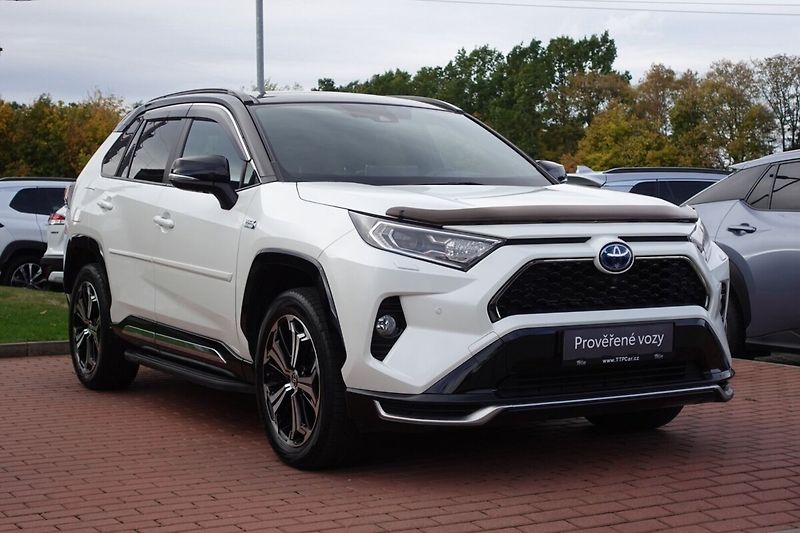 Toyota RAV4 2,5 PHEV Plug-in Selection VIP - fotka 3 z 38