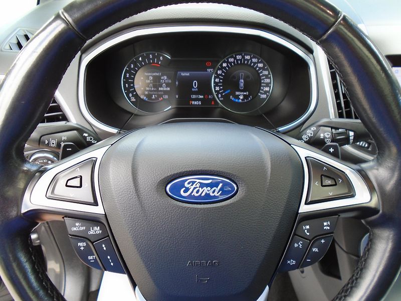 Ford Galaxy 2.0EcoBlue 140kW 8AT Titanium - fotka 23 z 48