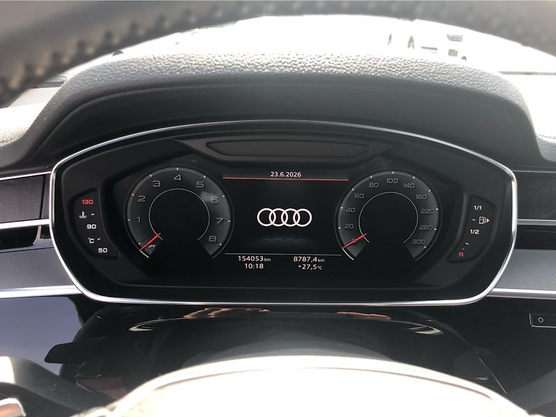 Audi A8 55 TFSI 250 KW Quattro - fotka 19 z 30