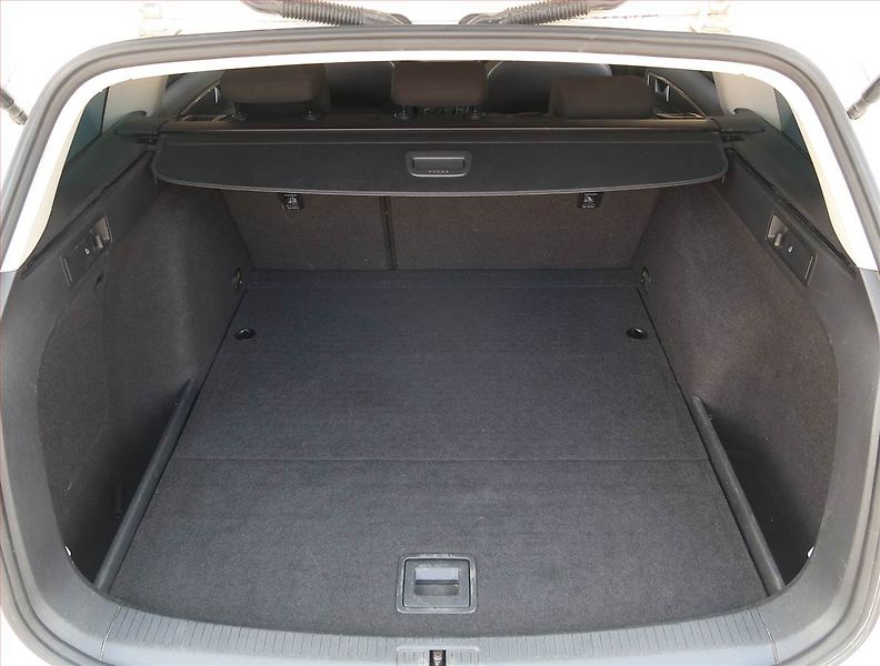 Volkswagen Golf (2015) Comfortline 1.6 TDI - fotka 13 z 15