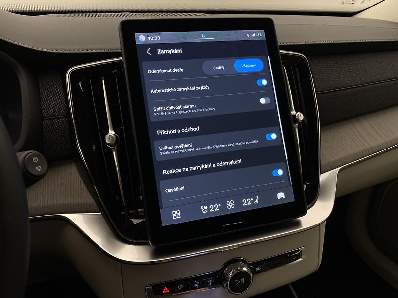Volvo XC90 T8 AWD RECHARGE BRIGHT PLUS 7m - fotka 59 z 67
