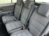 Volkswagen Touran (2023) 1.5TSi 110kW DSG! 7-míst! Navi - náhled 18
