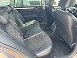 Škoda Superb 2,0TDi 4x4 KOMBI - náhled 18