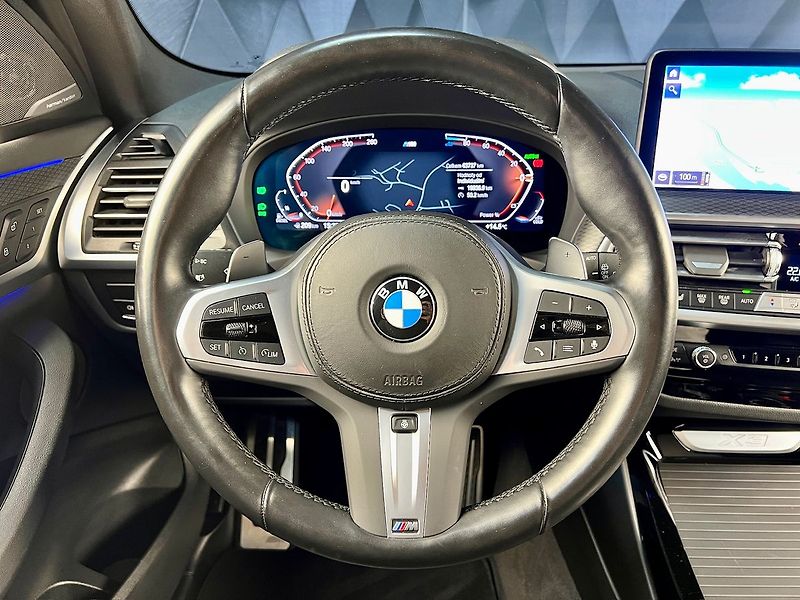 BMW X3 2.0d xDrive M-PAKET, HARMAN&KA - fotka 12 z 29