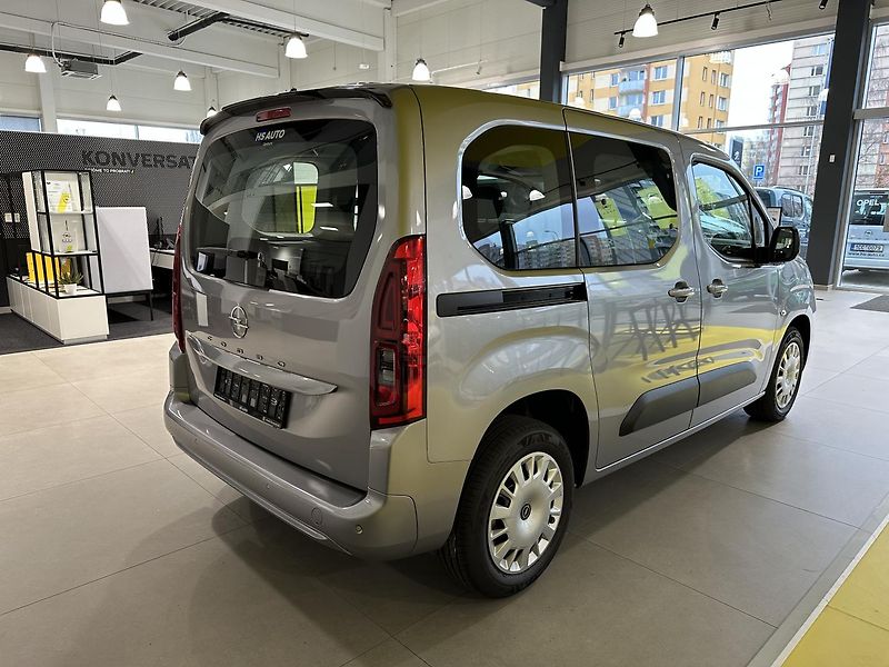 Opel Combo (2024) Edition Plus L1H1 1.5CDTI, MT6 - fotka 4 z 8
