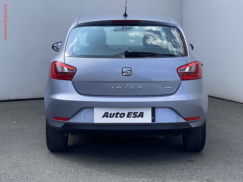 Seat Ibiza (2015) 1.2 TSi, Style, bixen, navi - fotka 5 z 15