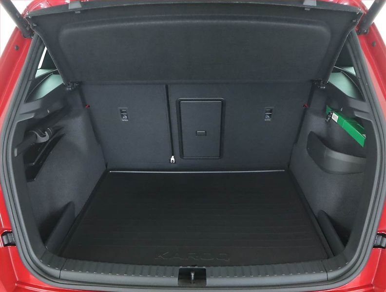 Škoda Karoq (2023) Sportline 1.5 TSI - fotka 13 z 16