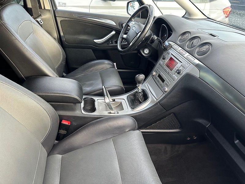 Ford S-MAX (2007) 1.8TDCi GARANCE KM - fotka 6 z 11