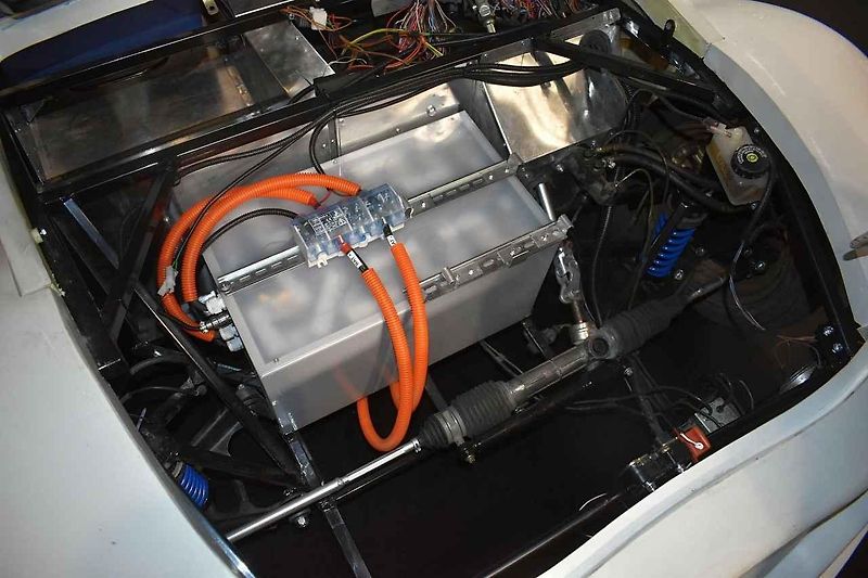 Elektromobil Kaipan 415 měl premiéru na pražské výstavě Autoshow