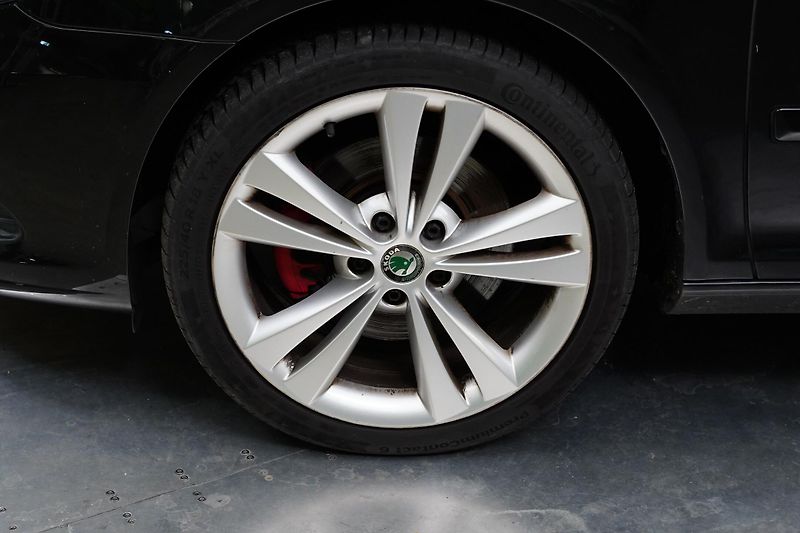 Škoda Octavia - fotka 10 z 24