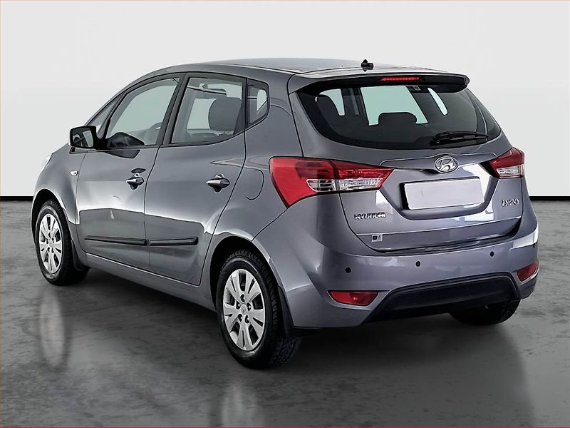 Hyundai ix20 (2013) 1.4 CVVT, ČR,1.maj - fotka 4 z 16