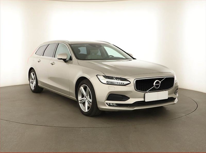 Volvo V90 (2017) D5 AWD, 4X4, Automat, Kůže - fotografie inzerátu
