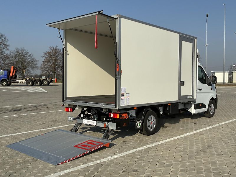 Renault Master (2026) L3 170k AT SKŘÍŇ - hydr. čelo - fotka 19 z 45