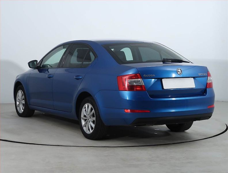 Škoda Octavia (2013) 1.2 TSI, Tempomat - fotka 4 z 18