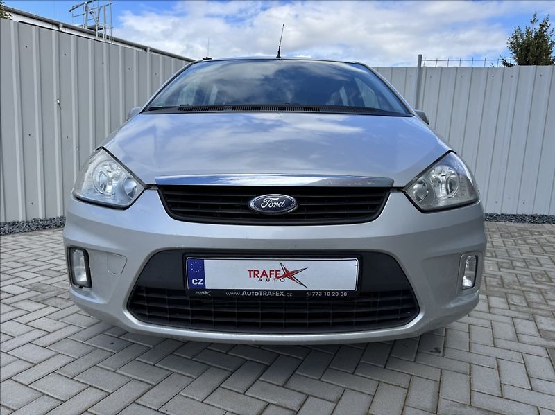 Ford C-MAX 1,6 TDCi 66kW klima - fotka 2 z 45