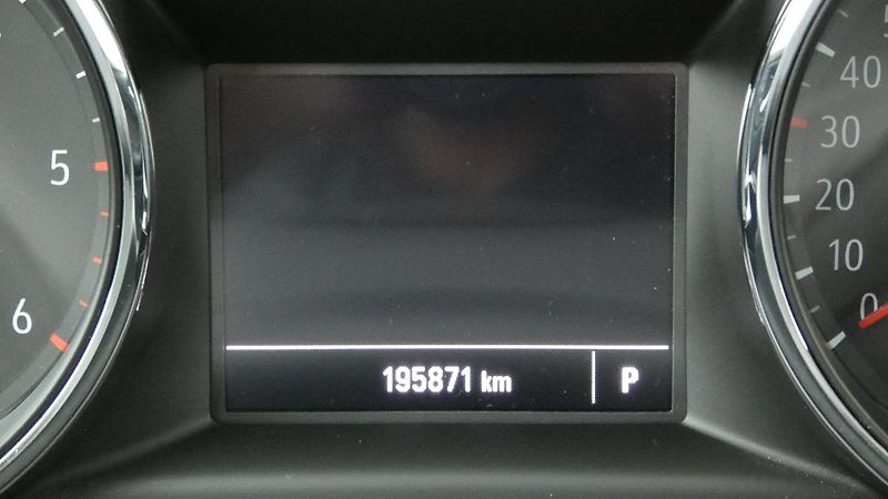 Opel Astra 1.5 CDTi 90kW Elegance ST S/S - fotka 14 z 23
