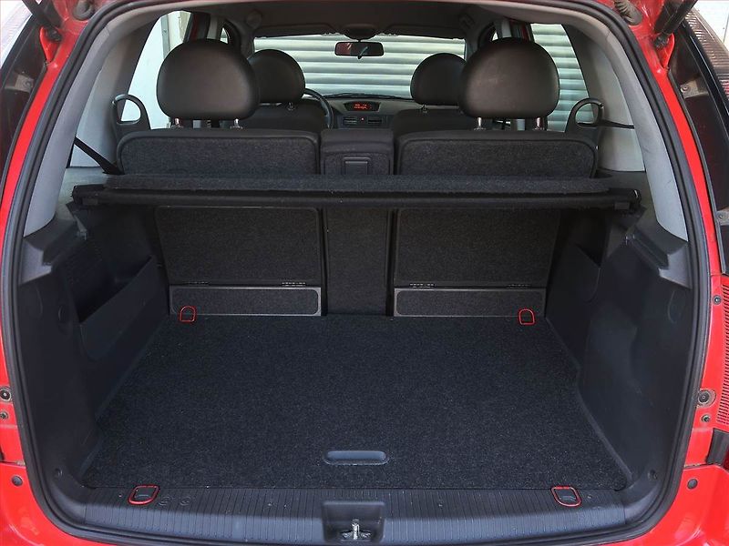 Opel Meriva (2008) 1.4 16V Twinport - fotka 13 z 16