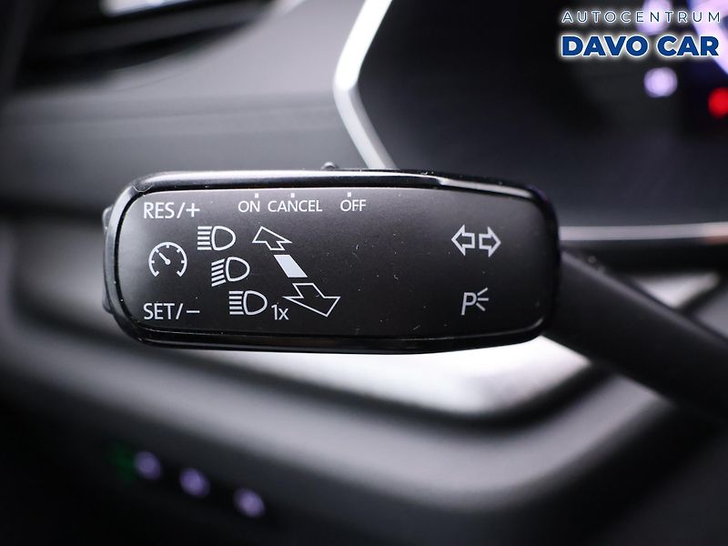 Škoda Octavia 2,0 TDI 110kW 4x4 DSG DPH CZ - fotka 21 z 35