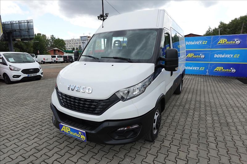Iveco Daily 2,3 HPT  35C14 7MÍST L2H2 KLIM - fotografie inzerátu