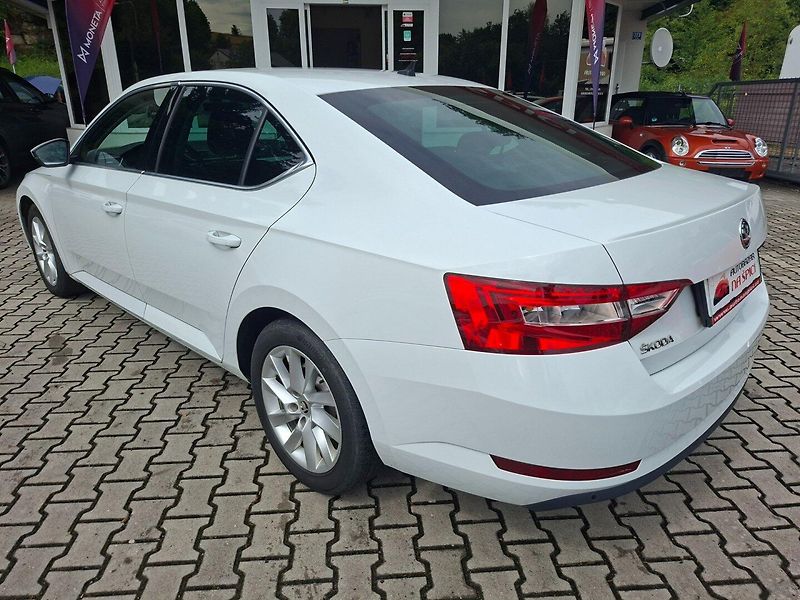 Škoda Superb (2015) 2.0TDI 110kW MAN -NEHAVAROVÁNO - fotka 6 z 47