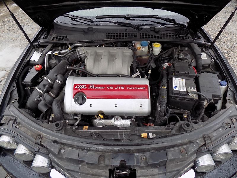 Alfa Romeo 159 3,2 JTS 191 KW  Q4 SPORTWAGON - fotka 33 z 40