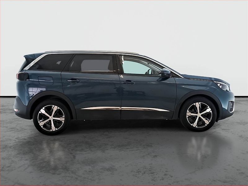 Peugeot 5008 (2019) Allure PureTech 130, Automat - fotka 6 z 21
