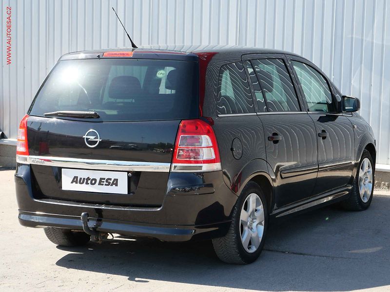 Opel Zafira (2010) 1.8 i 7míst, AC, TZ - fotka 4 z 19