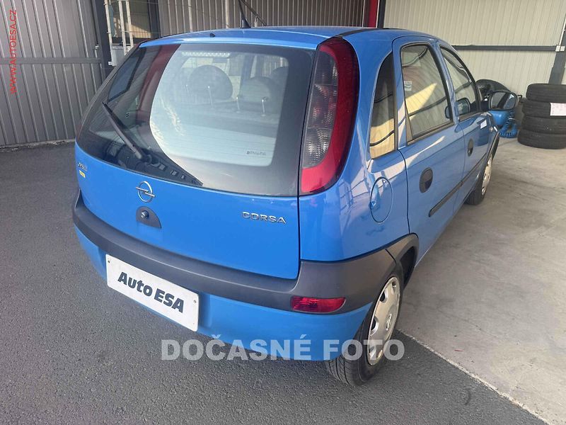 Opel Corsa (2001) 1.0, ČR, servis.kniha - fotka 2 z 3