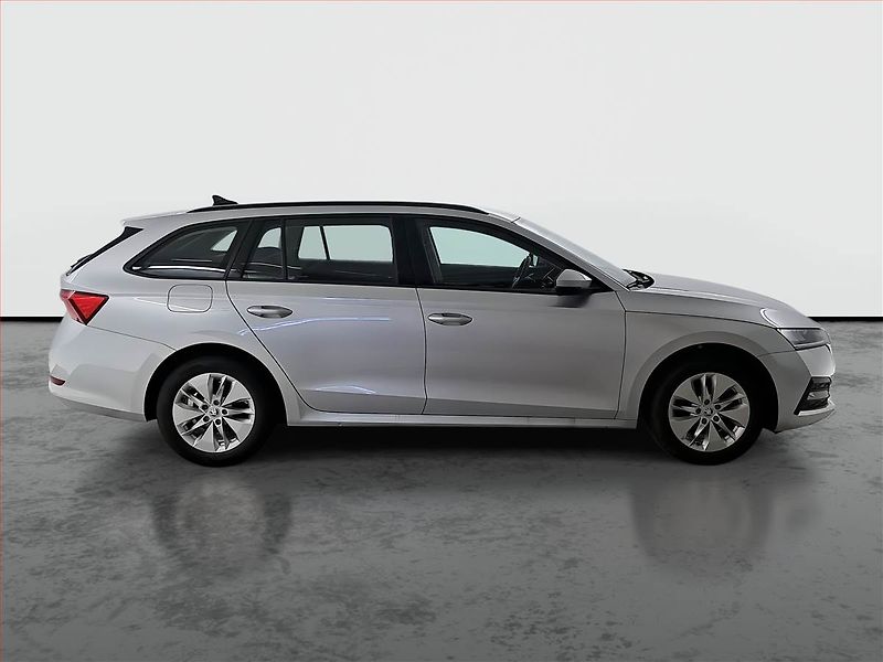 Škoda Octavia (2023) Ambition 2.0 TDI, ČR,1.maj - fotka 6 z 20