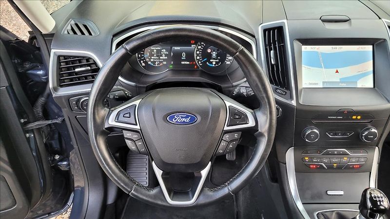 Ford Galaxy 2,0 D,7míst,Titan,navi,xenon, - fotka 19 z 47