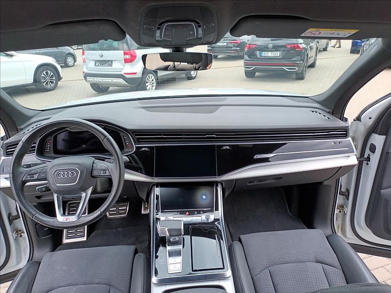 Audi Q7 3,0 55 TFSI S-LINE 250 kW,ČR, - fotka 11 z 42