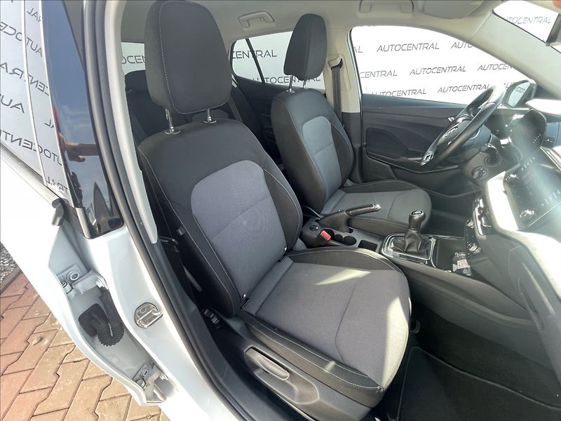 Škoda Fabia 1,0 tsi Edition 110 81kw po se - fotka 21 z 23