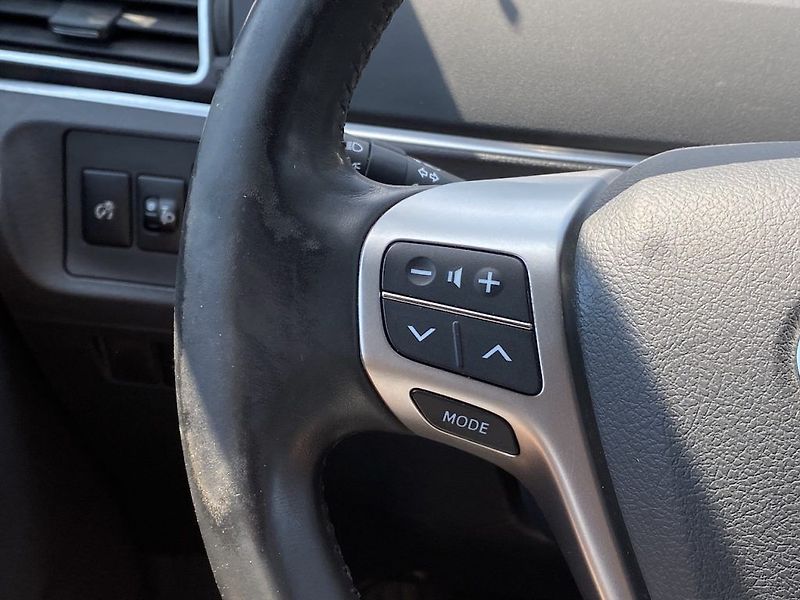 Toyota Verso 1.8i, ČR-2.maj, Active Trend - fotka 18 z 26