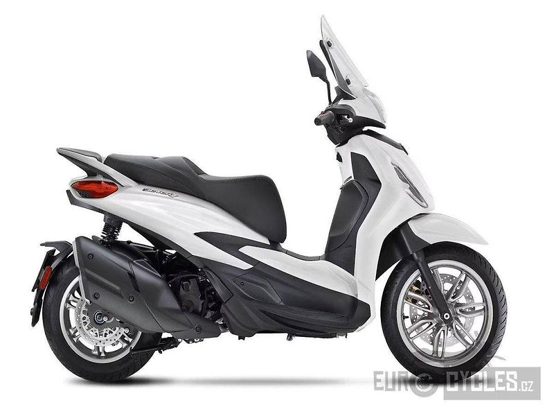 Piaggio Beverly 400 (2026) Euro 5+ - AKCE - 25 000Kč - fotka 1 z 5