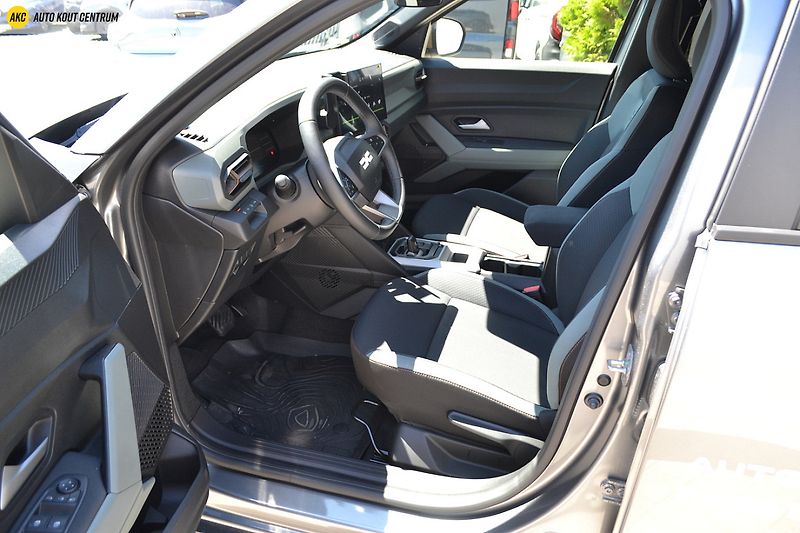 Dacia Duster Extreme hybrid 155 - fotka 21 z 55