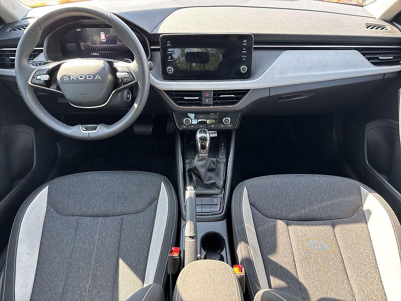 Škoda Kamiq (2025) 1.0 TSI DSG Top Selection - fotka 5 z 31