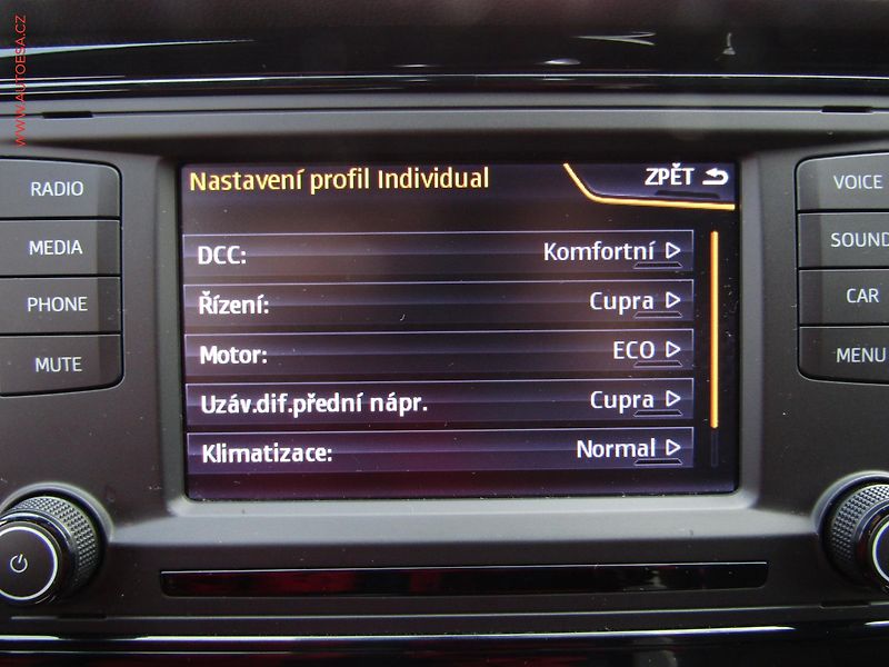 Seat Leon (2015) 2.0 TSi, ČR, Cupra, DSG, LED - fotka 19 z 19