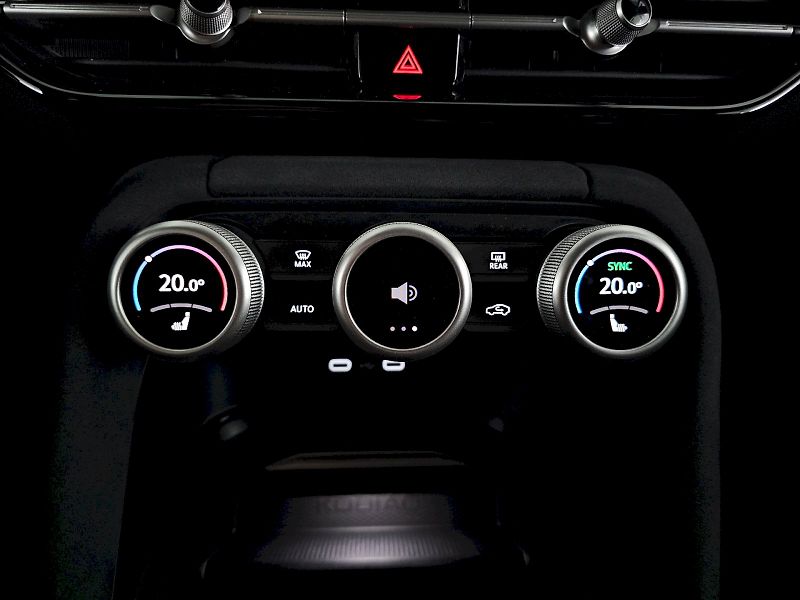 Škoda Kodiaq (2025) 2.0TDi 142kW 4x4 SPORTLINE 7S - fotka 14 z 30